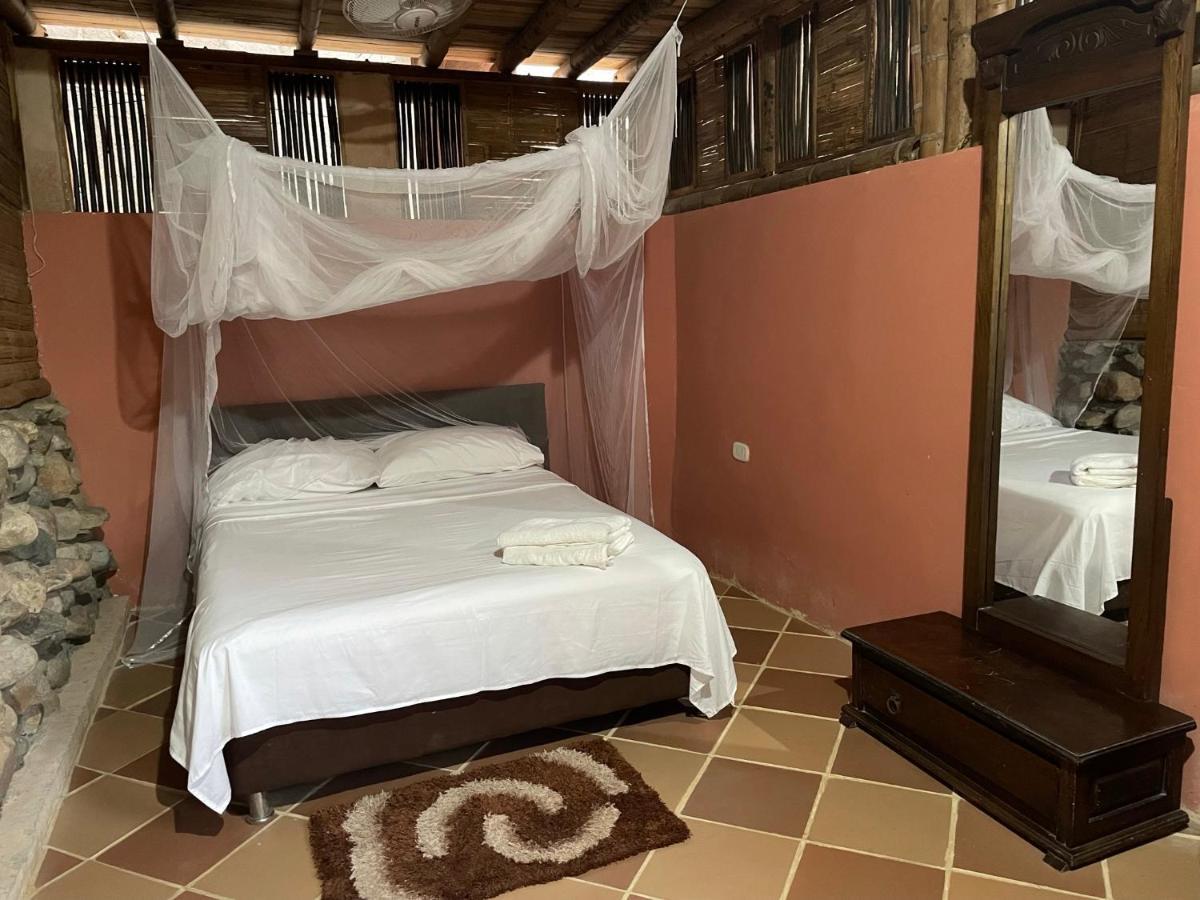 La Percha Hostal Palomino Zewnętrze zdjęcie