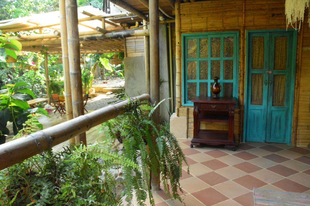La Percha Hostal Palomino Zewnętrze zdjęcie
